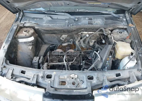 2003 Saturn Vue 4 Cyl из США, поврежденный, VIN 5GZCZ23D13S855214